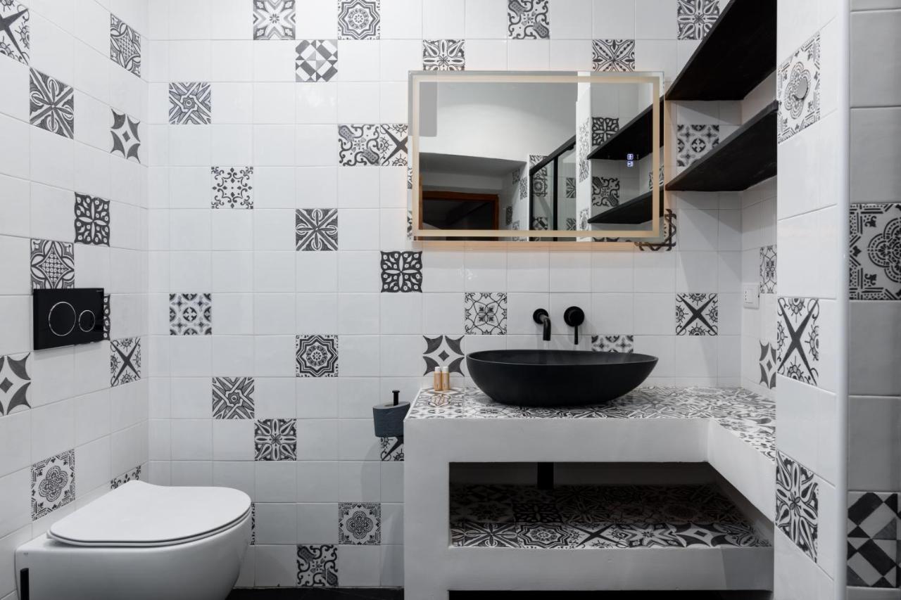 Ferienwohnung Esclusivo 130 Mq + Terrazzo Via San Vincenzo Genua Exterior foto