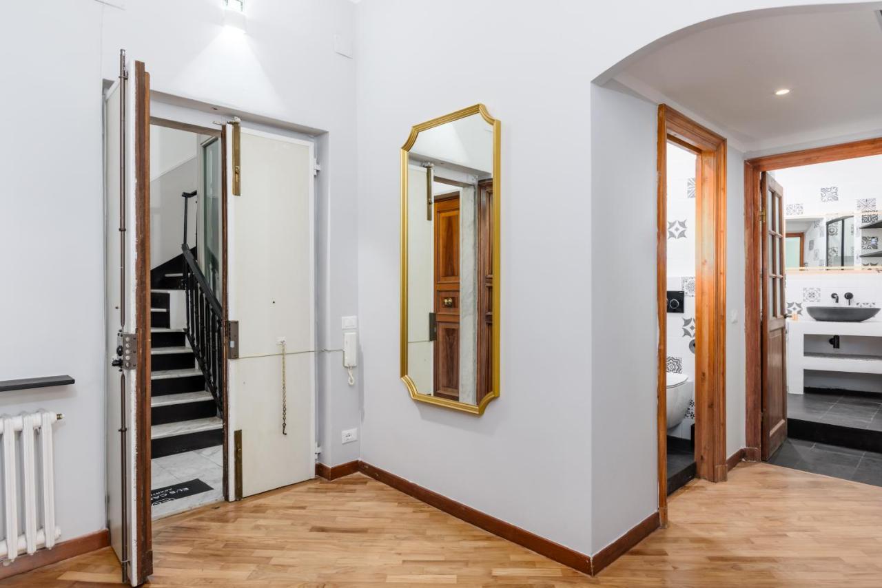 Ferienwohnung Esclusivo 130 Mq + Terrazzo Via San Vincenzo Genua Exterior foto